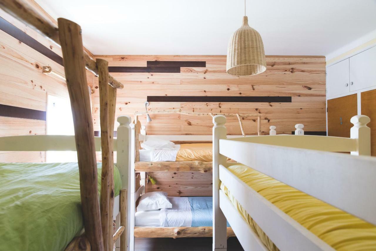Good Feeling Hostel & Guest House Raposeira  Ngoại thất bức ảnh